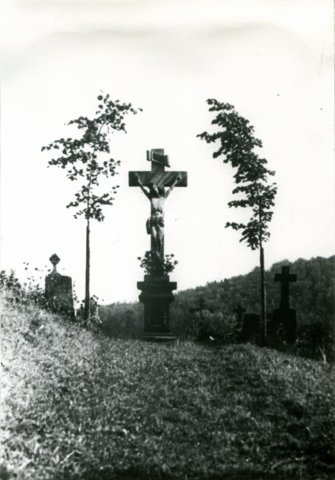 1852_friedhof-kreuz1.jpg