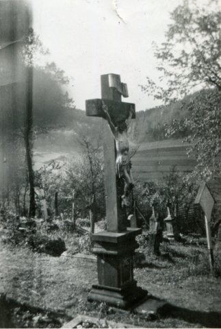 1852_friedhof-kreuz2.jpg